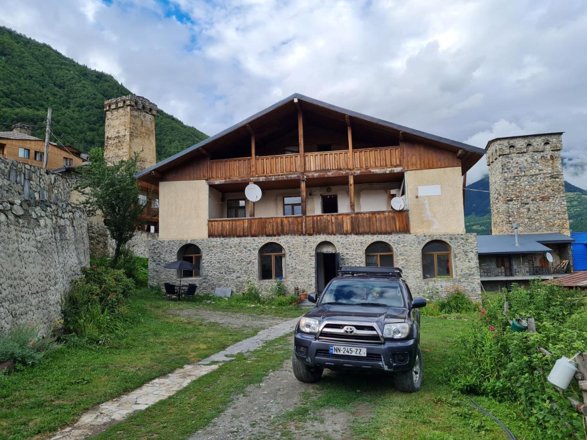 Guest House Goshtela Mestia Zewnętrze zdjęcie