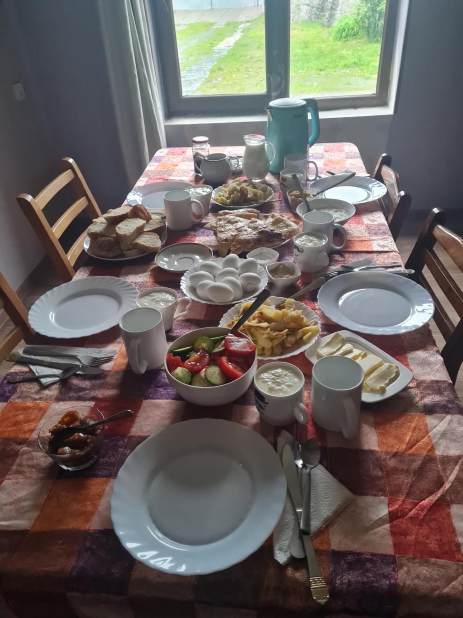 Guest House Goshtela Mestia Zewnętrze zdjęcie
